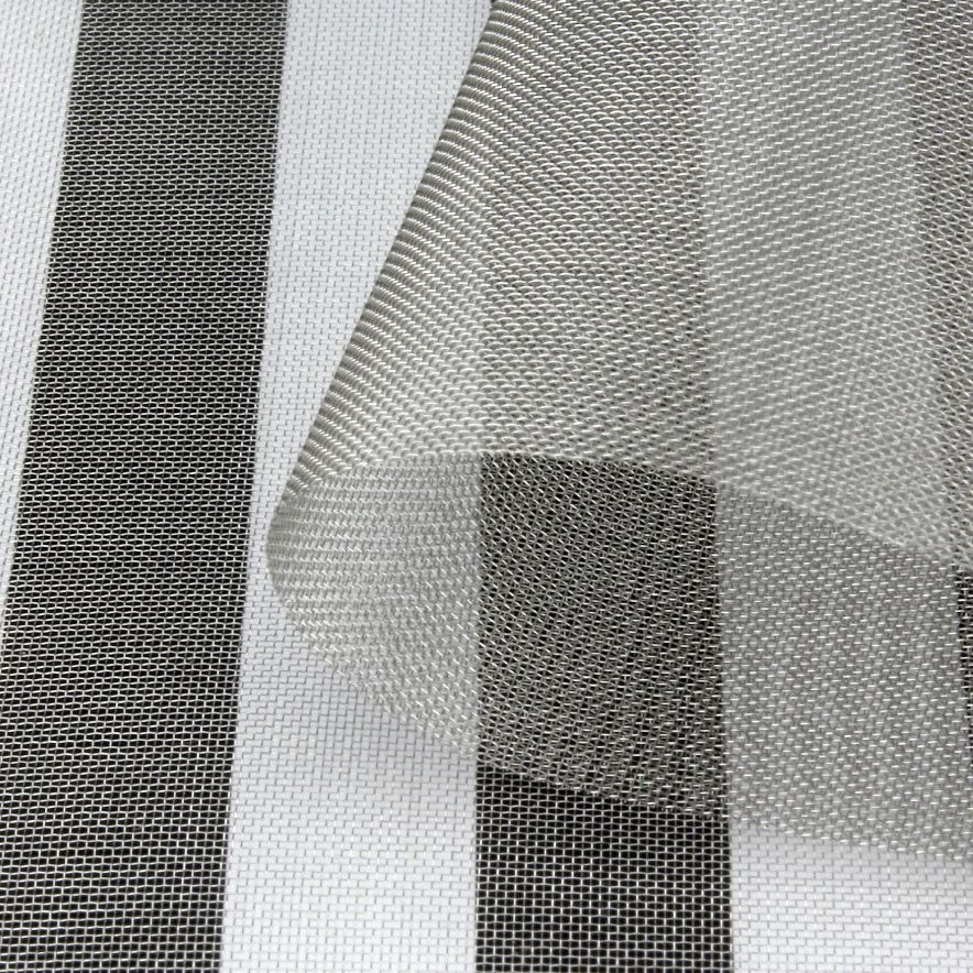 Stainless steel gauze V4A03 with shielding up to 50 dB against HF electrosmog. Groundable. Ideal for exterior walls. Effective against 5G! Feedimage.
